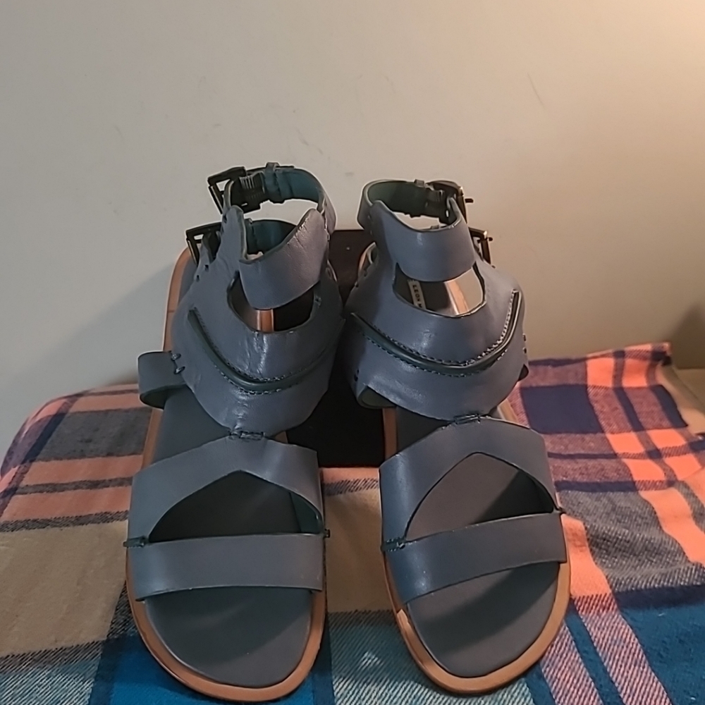 Leon Max JACK Peacock Blue Leather Ankle Strap Gladiator Sandals Shoes 6.5